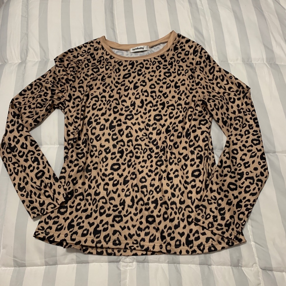 Cheetah Top - Picture 1 of 1